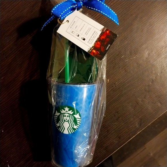 Starbucks Gift Pack, ColdBrew Coffee Mix ( Collectors Item) - Picture 5 of 8